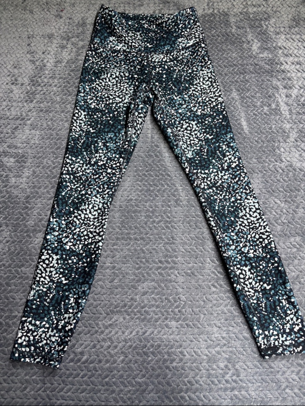 Printed High-Waist Leggings - Black, Teal & White